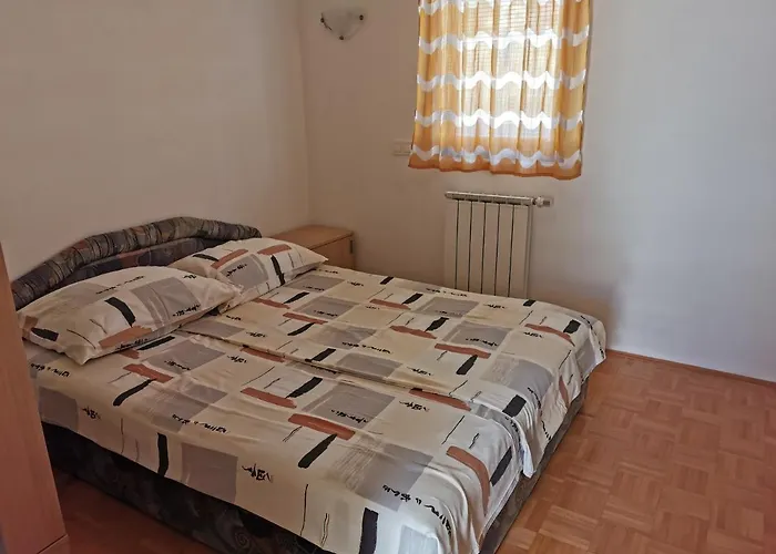 Apartma Jowz