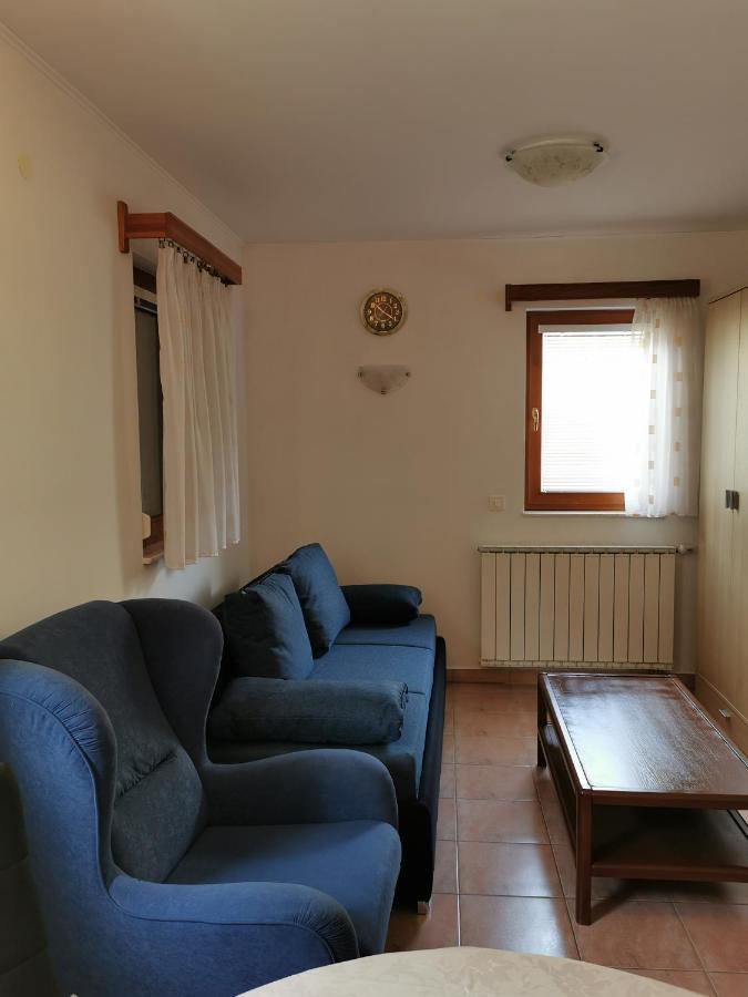 Apartma Jowz Apartment